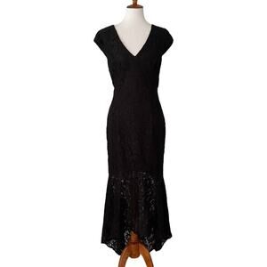Xscape Black Floral Lace Cap Sleeve V Neck Mermaid Hem Bodycon Dress Size 6